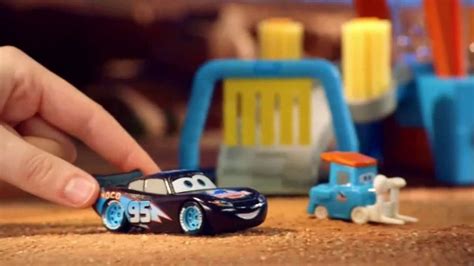 Disney Pixar Cars Dinoco Color Change Car Wash TV Spot, 'Clean Up'