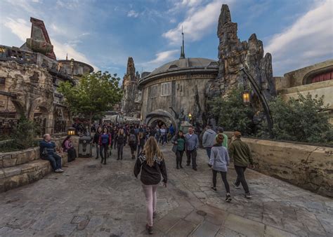 Disneyland Star Wars: Galaxy's Edge TV Spot, 'Closer Than You Think' created for Disneyland