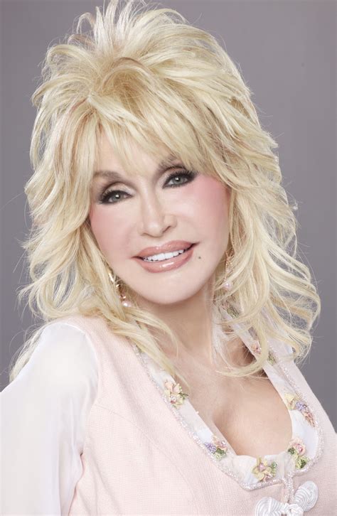 Dolly Parton photo