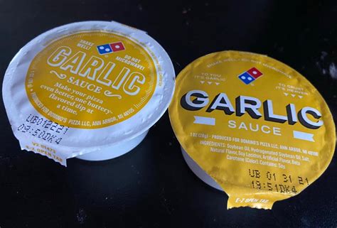 Domino's Garlic Dipping Sauce logo