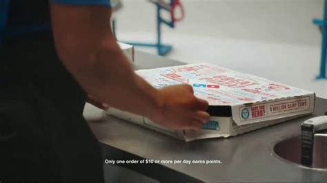 Domino's Piece of the Pie Rewards TV Spot, 'Beautifully Easy'