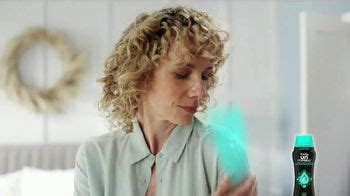 Downy Unstopables TV Spot, 'Libera frescura'