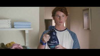 Downy WrinkleGuard TV Spot, 'Culpable' canción de Kimball Coburn featuring Ryan Connors