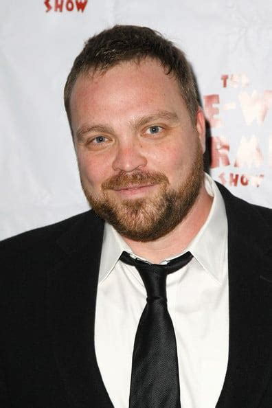 Drew Powell (V) photo