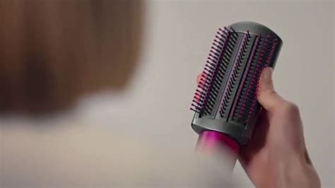 Dyson AirWrap Styler TV Spot, 'Set Curls'