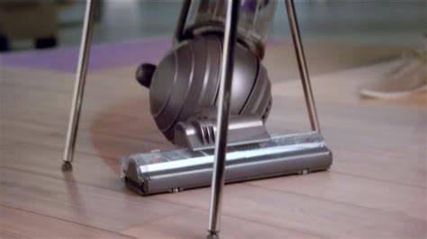 Dyson Ball TV Spot, 'Twice'