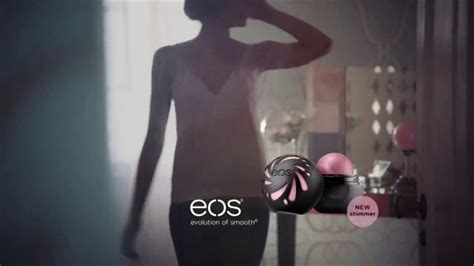 EOS Shimmer Lip Balm TV commercial - Delightfully Soft