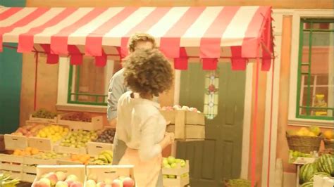 EOS TV Spot, 'Fruit Vendor' Song by The Exciters featuring Julia Dalia Amenyogbo