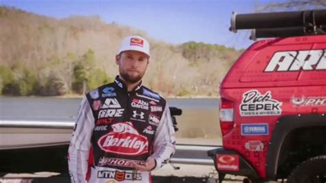 EconoLodge TV Spot, 'Easy Fishing Tip: Bit By Bass' Featuring Justin Lucas created for Choice Hotels