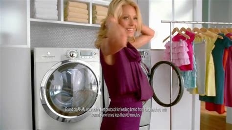 Electrolux Steam Washer TV Spot, 'Laundry Day' Featuring Kelly Ripa featuring Kelly Ripa