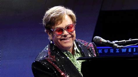 Elton John photo