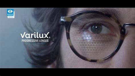 Essilor Varilux Progressive Lenses TV Spot, 'See No Limits'