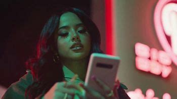 Facebook Groups TV commercial - Becky G Takes on Anything