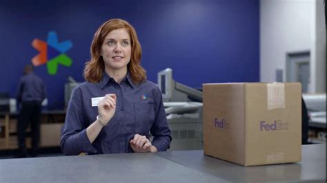 FedEx Office TV Spot, 'A Santa to Boot' featuring Lindsay Northen