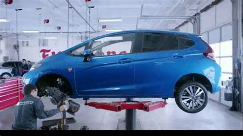 Firestone Complete Auto Care TV Spot, 'Lift: 18 Million New Cars'