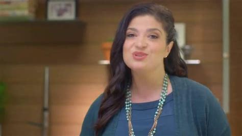 Fisher Pecan Halves TV Spot, 'Unshelled' Featuring Alex Guarnaschelli