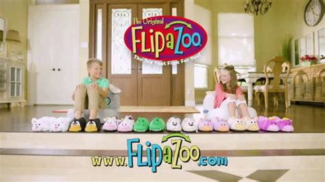 FlipaZoo Combo TV Spot, 'Slippers, Towel and Bean Bag Chair' created for FlipaZoo