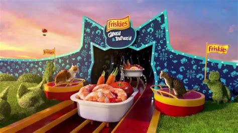 Friskies Glaz'd & Infuz'd TV Spot, 'Glazing Amazing'