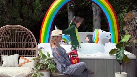 Frito Lay TV Spot, 'Let's Summer'