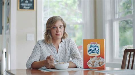 Frosted Mini-Wheats TV Spot, 'Growl-Proof Your Work Review'