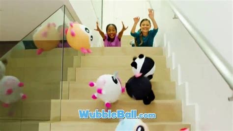 Fuzzy Wubble TV Spot, 'Loves to Cuddle'