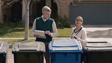 GEICO TV Spot, 'HOA Cynthia Advises New Neighbors'