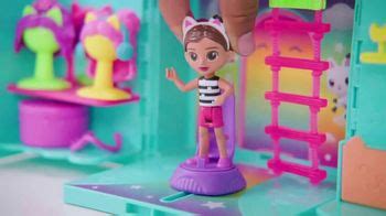 Gabby Girl Dress-Up Closet TV Spot, 'Celebrate Your Sparkle' created for Spin Master