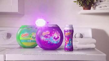 Gain Detergent TV Spot, 'Travel Day' canción de Tag Team