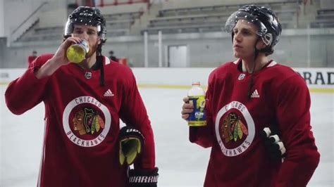 Gatorade Flow TV Spot, 'REAL SMOOTH' Featuring Patrick Kane, Duncan Keith