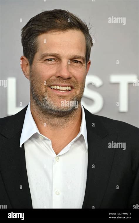 Geoff Stults photo