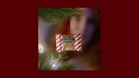 Ghirardelli Peppermint Bark TV Spot, 'Make the Holidays Better'