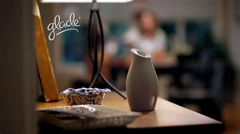 Glade Sense and Spray TV commercial - Surprise