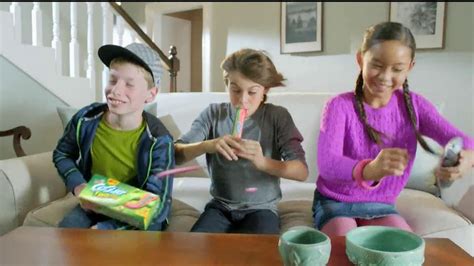 GoGurt Twisted TV Spot, 'Two Colors in Every Tube'