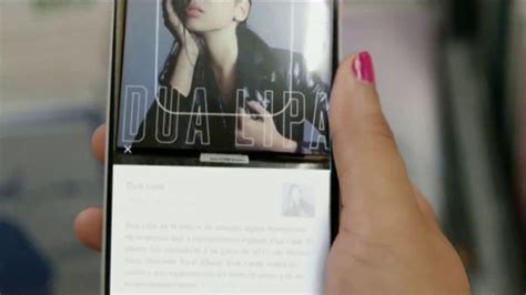 Google Pixel 2 TV Spot, 'Pide más de tu teléfono' featuring Dua Lipa