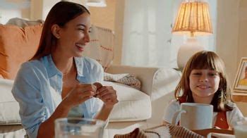 Goya Foods Maria Cookies TV Spot, 'No necesitas este robotito'