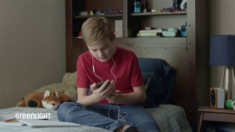 Greenlight Financial Technology Debit Card for Kids TV Spot, 'Imagine the Difference'