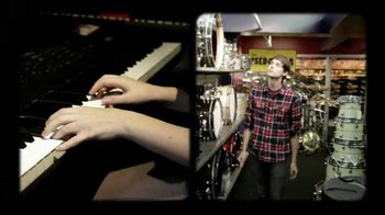 Guitar Center TV Spot, 'Yamaha Portable Keyboard'