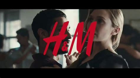 H&M TV Spot, '2018 Spring Collection' Feat. Winona Ryder, Elizabeth Olsen