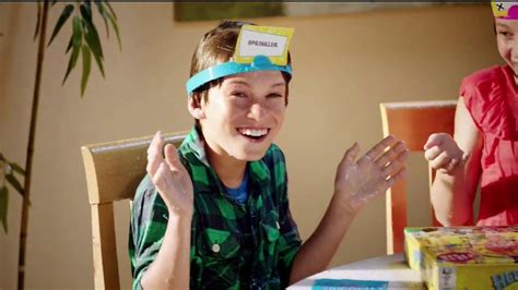 HEDBANZ Act Up! TV commercial