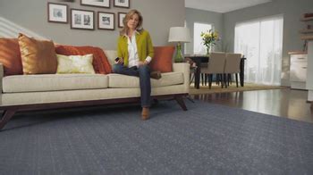 HGTV Home by Shaw Flooring TV Spot, 'Remote'