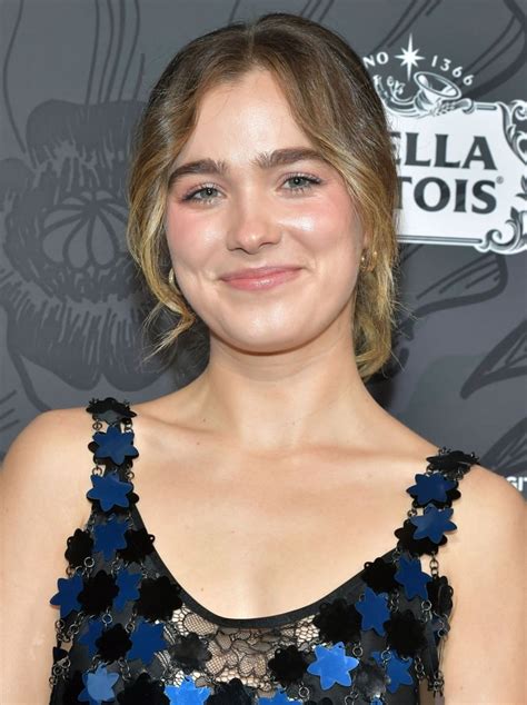 Haley Lu Richardson photo