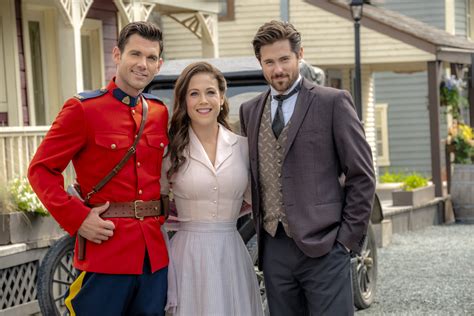 Hallmark Movies Now TV Spot, 'When Calls the Heart'