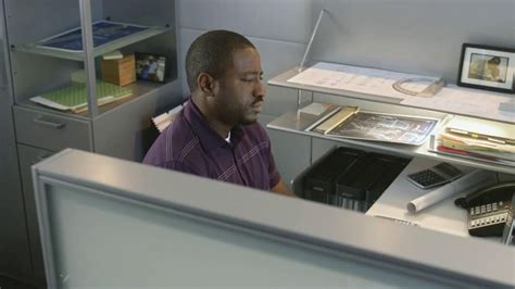 Hanes TV Commercial 'Office' Featuring Michael Jordan featuring Avery Kidd Waddell