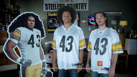 Head & Shoulders TV Spot, 'Living Flake-Free' Featuring Troy Polamalu featuring Danielle Camastra