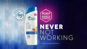 Head & Shoulders TV commercial - NFLPA: Protection Play of September