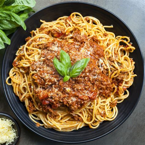 Home Chef Spinach and Bolognese Spaghetti