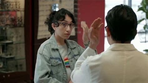 Honda TV Spot, 'Random Acts of Helpfulness: New Glasses' [T2] created for Honda