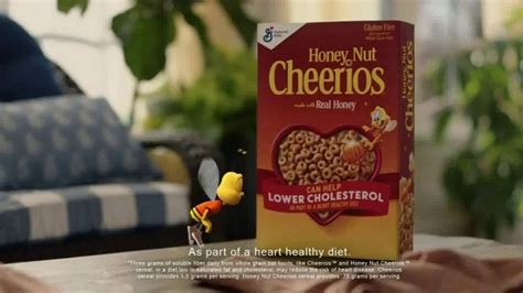 Honey Nut Cheerios TV Spot, 'Buzz Meets Leslie: Heart Shapes' Featuring Leslie David Baker