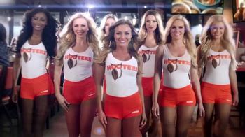 Hooters TV Spot, 'Racing'