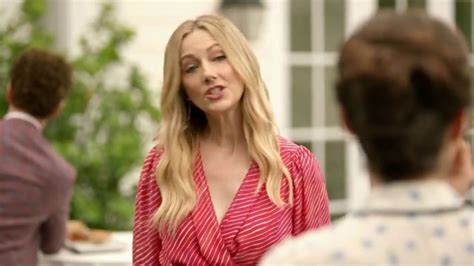 Hormel Natural Choice TV Spot, 'Sandwich Tasting Party' Feat. Judy Greer featuring Rebecca Larsen